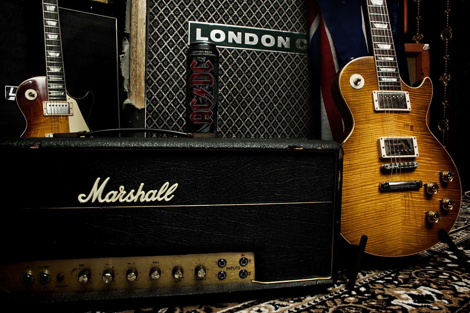 Professional Recording Guitar Amplifier Background
