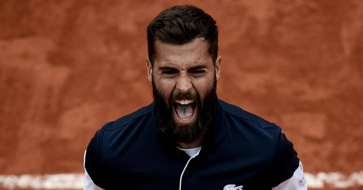 Professional Tennis Player, Benoit Paire In Action Background