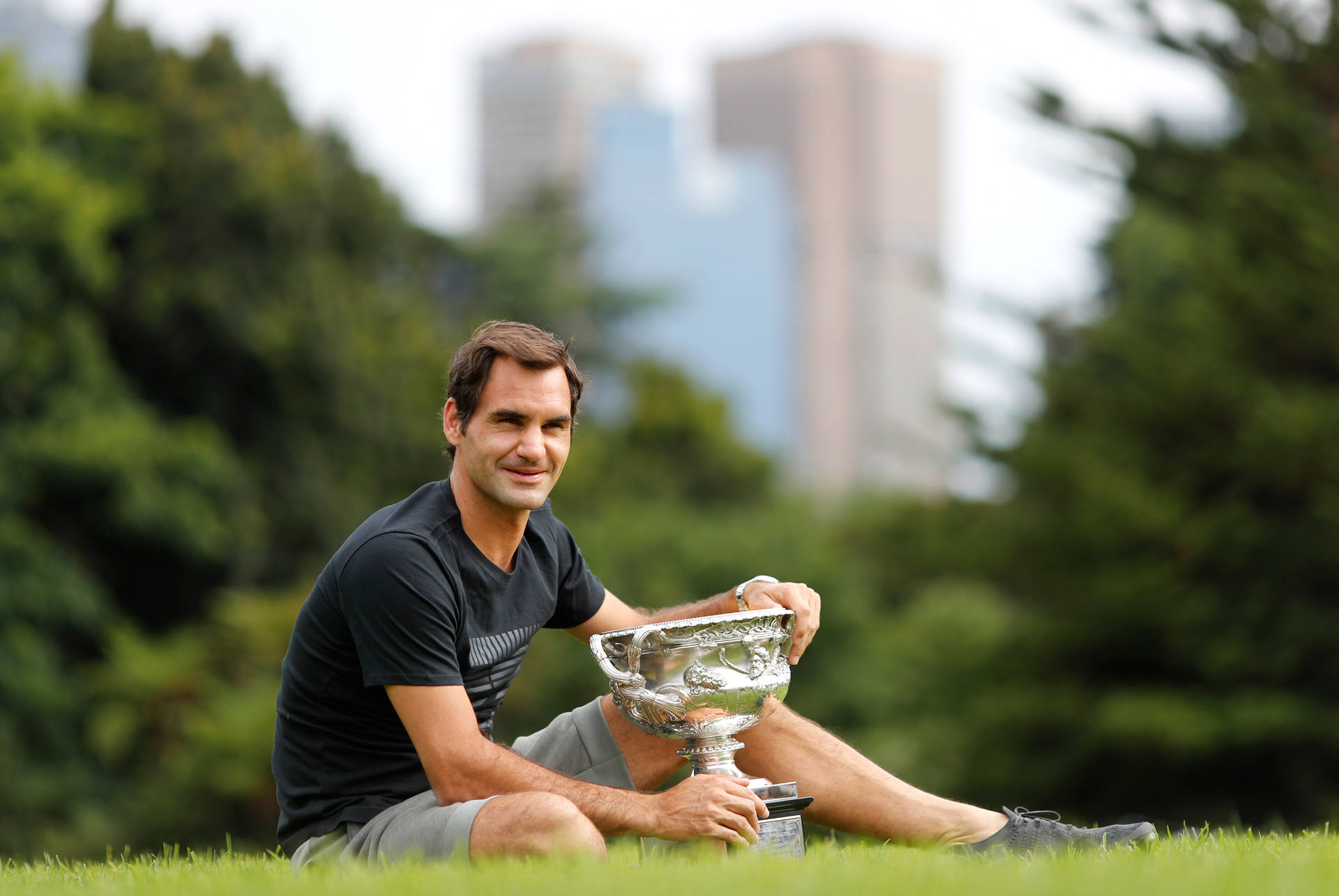 Professional Tennis Player Roger Federer Background