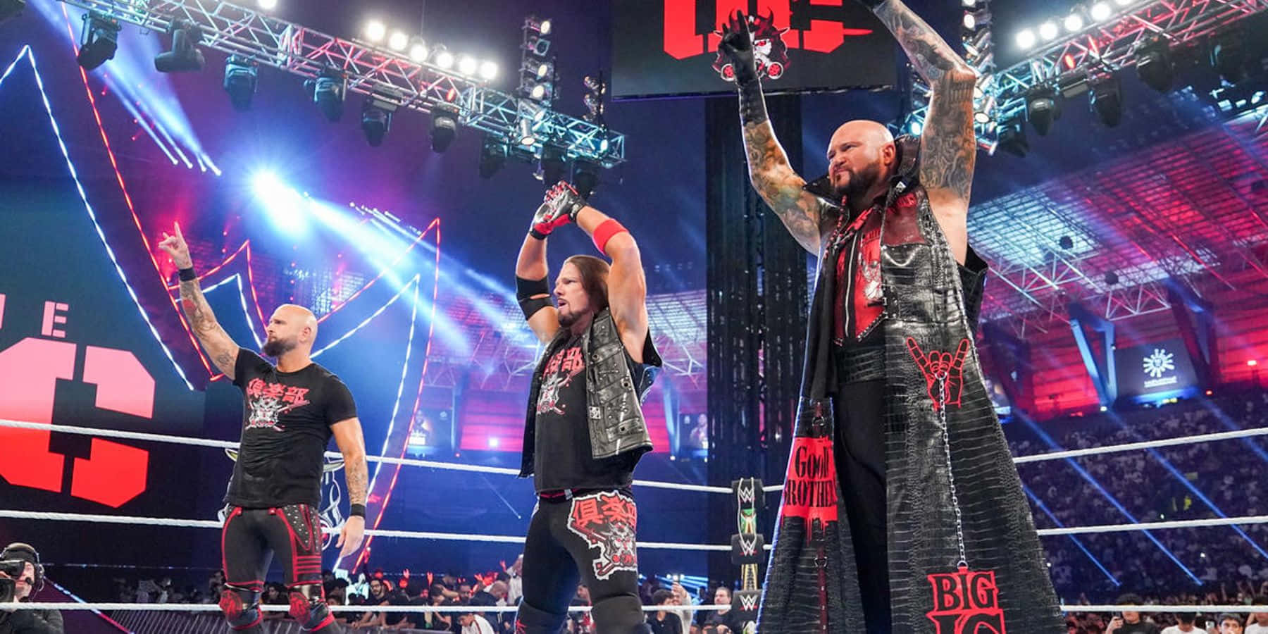 Professional Wrestling Match - Karl Anderson Vs Doc Gallows Background