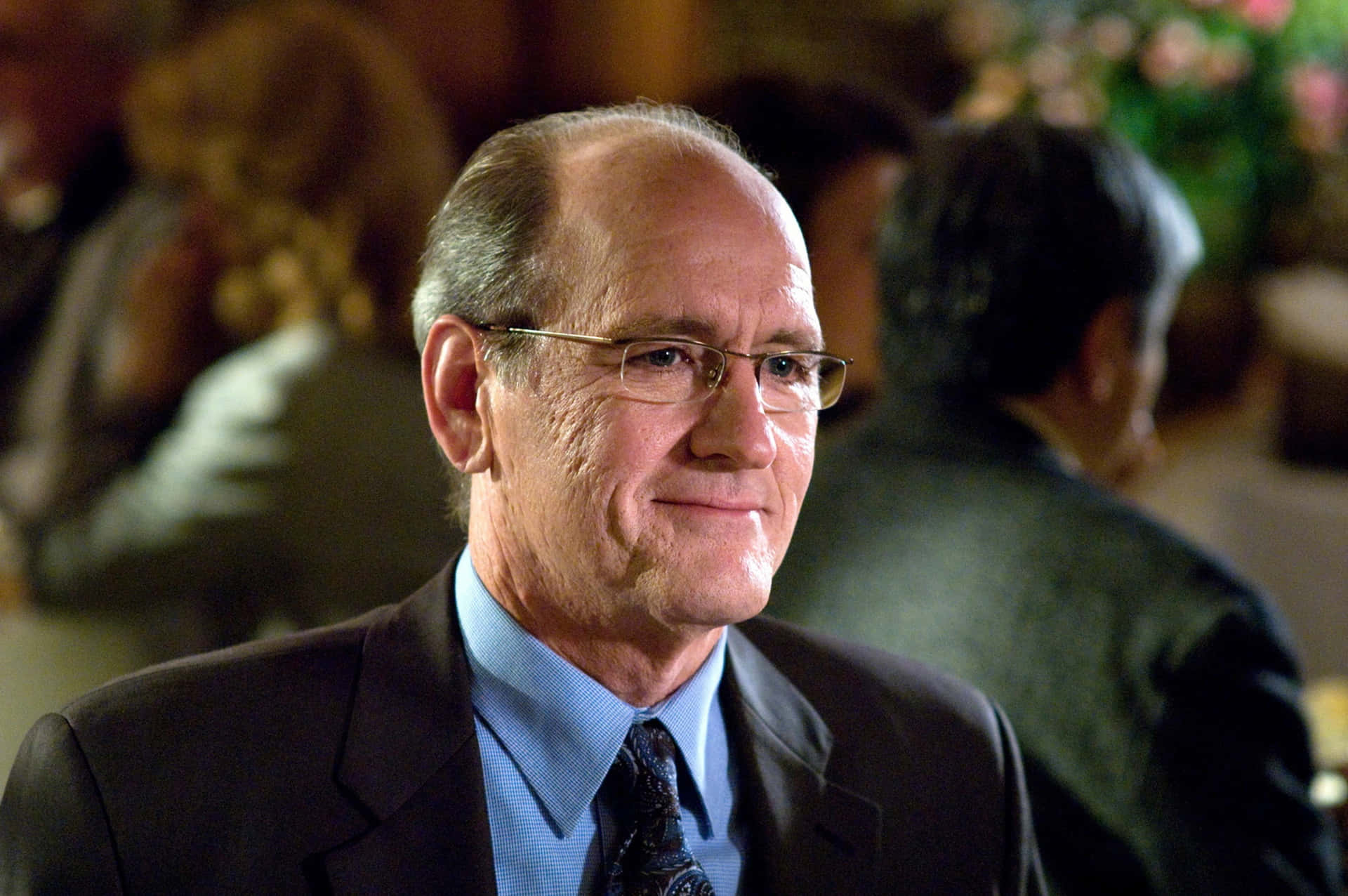 Prominent Hollywood Actor Richard Jenkins Background