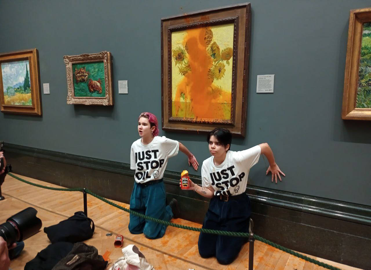 Protesters At Van Gogh Museum Background