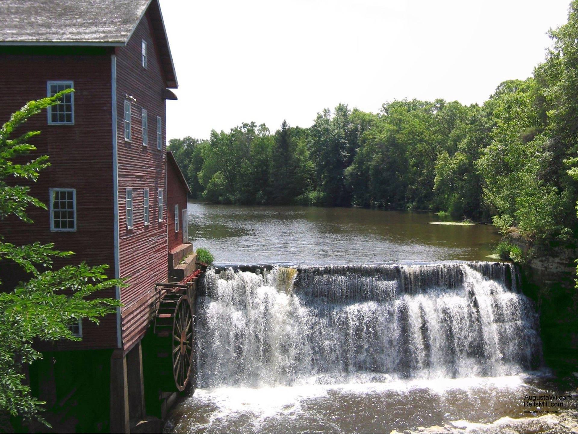 Provincial Wisconsin Background