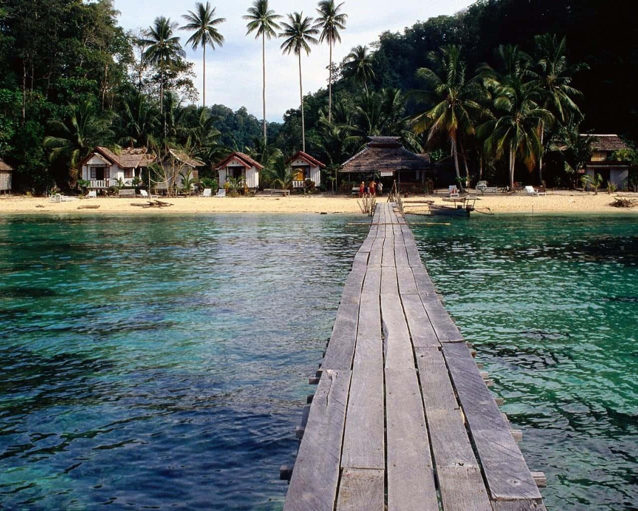 Pulau Kadidi In Sulawesi Background