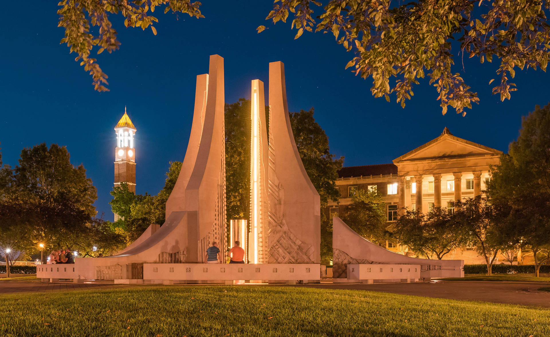 Purdue University Engineering Fountain At Night Background