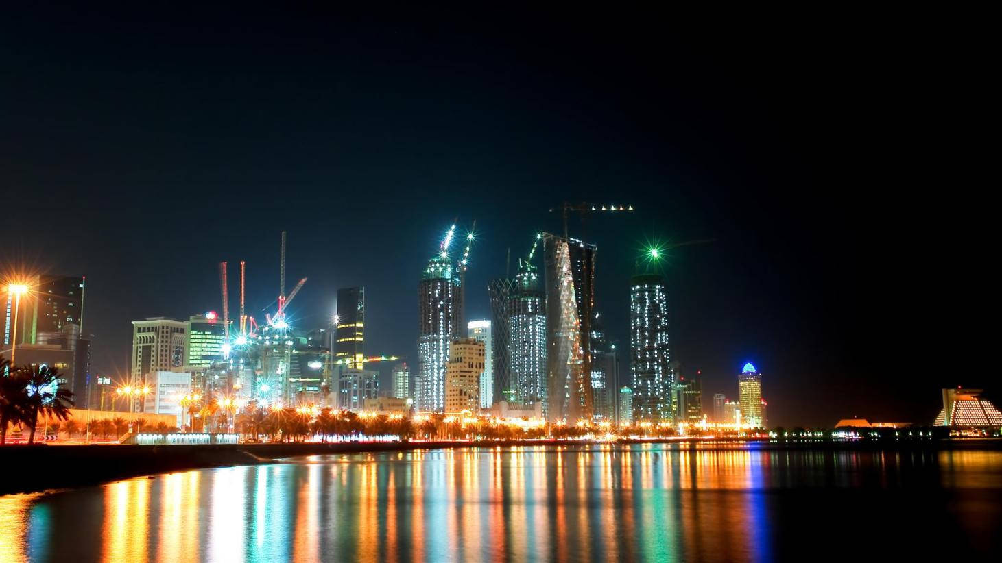 Qatar's Illuminated Structures Background