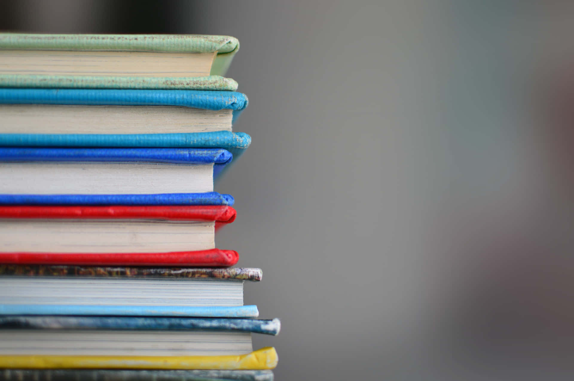 Quality Books To Be Properly Educated Background