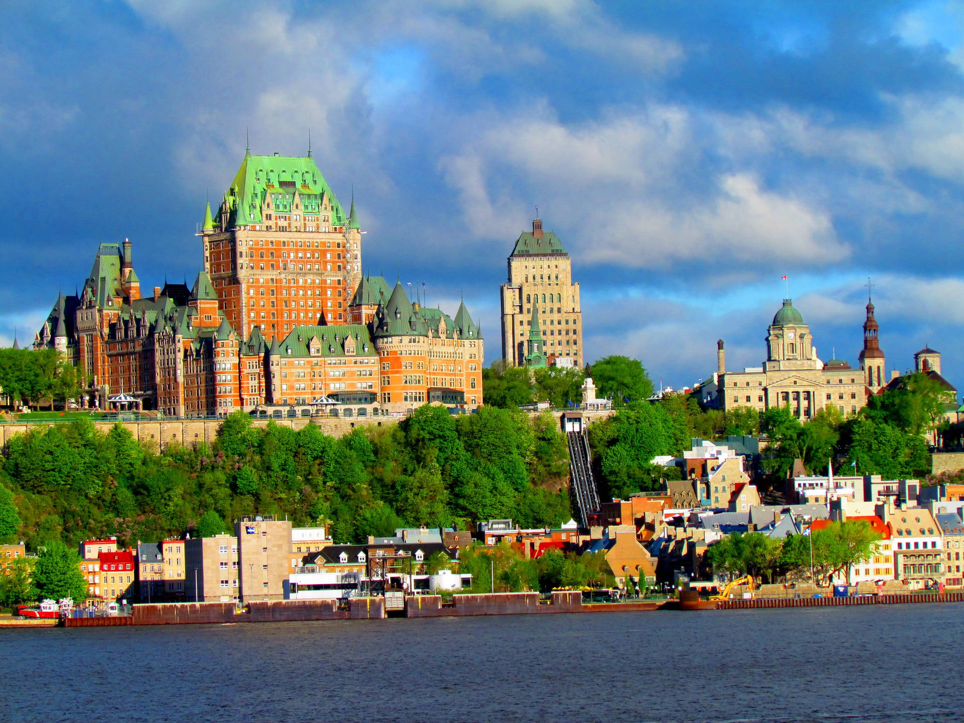 Quebec City Castle Trees Background