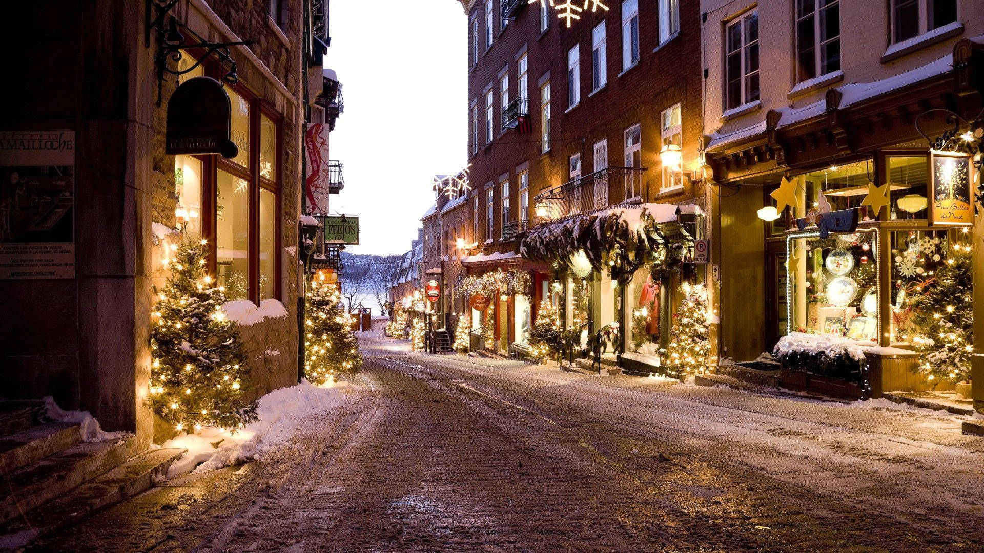 Quebec City Snow Melts Background