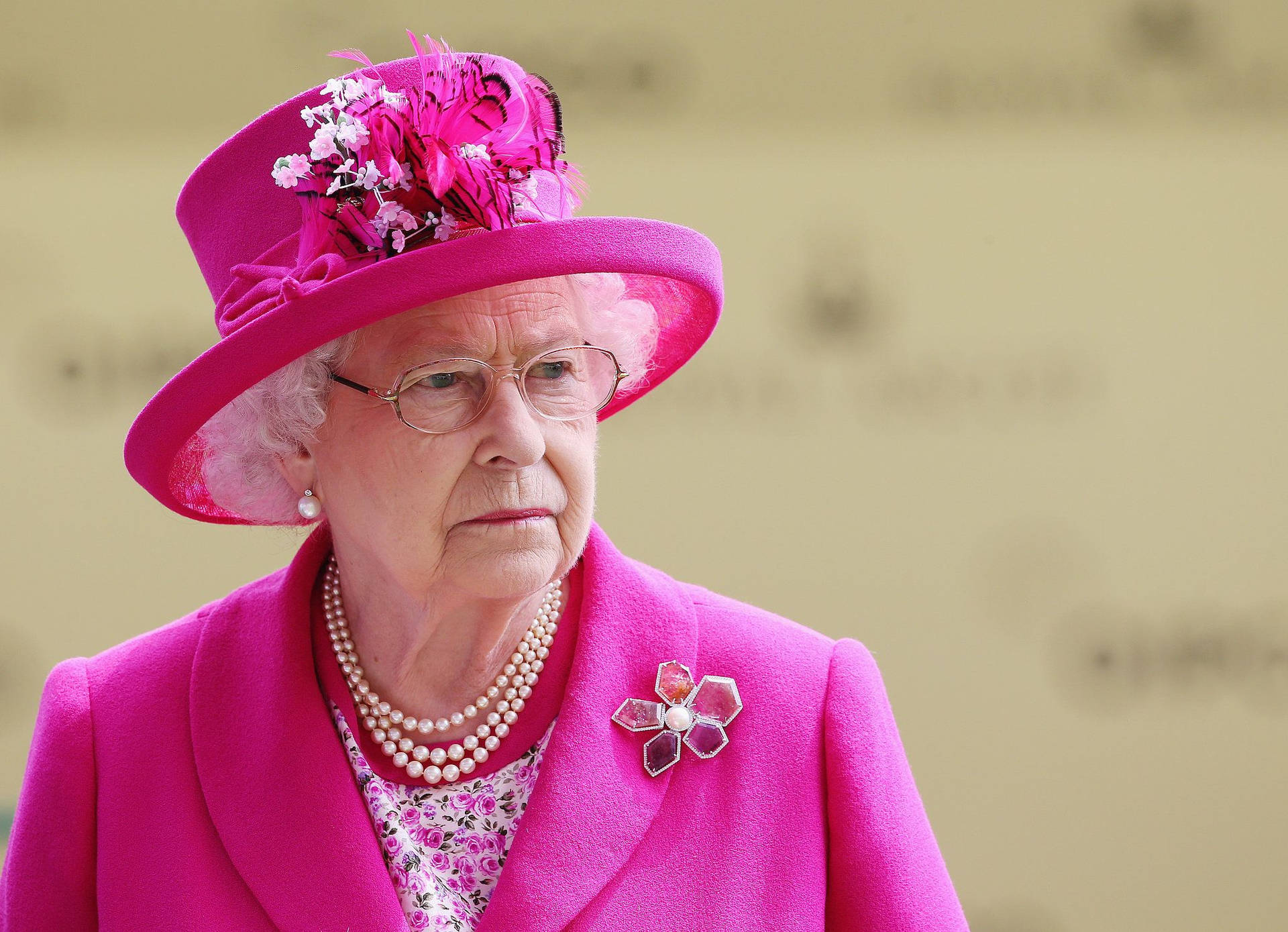 Queen Elizabeth In Fuchsia Pink Ensemble