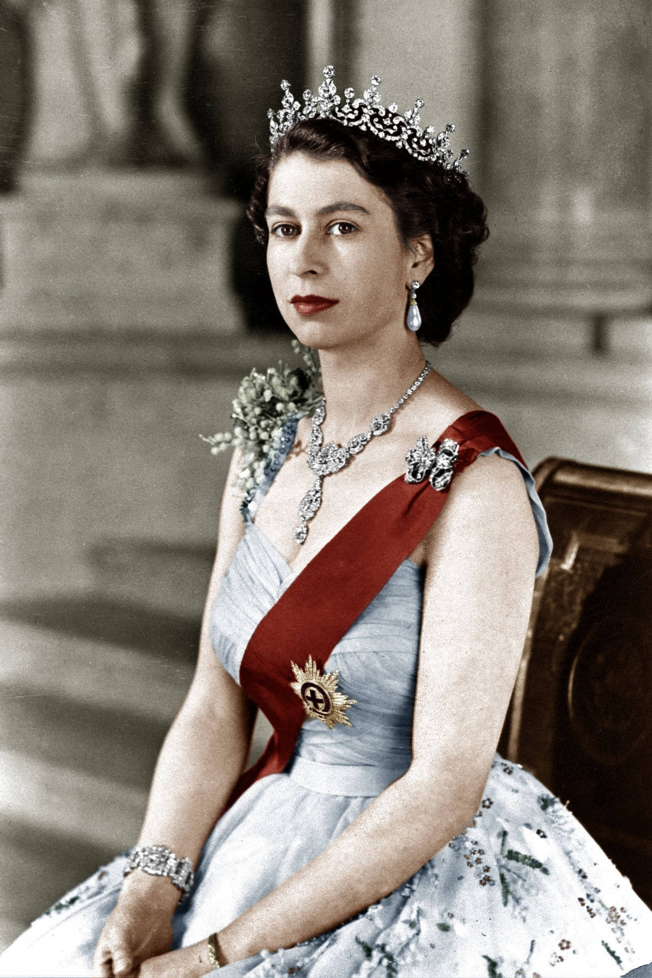 Queen Elizabeth Vintage Young Photograph Background