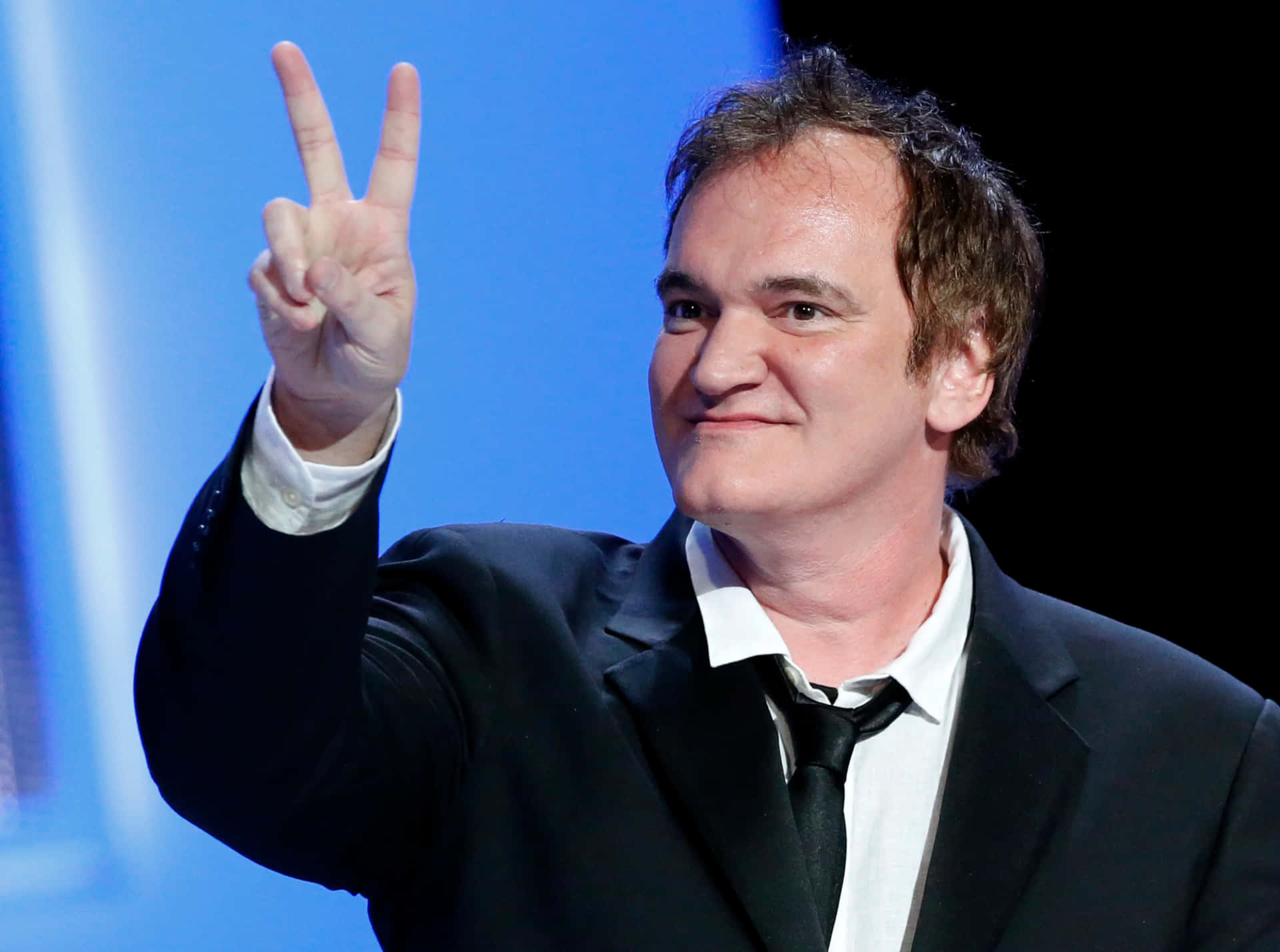 Quentin Tarantino Peace Sign