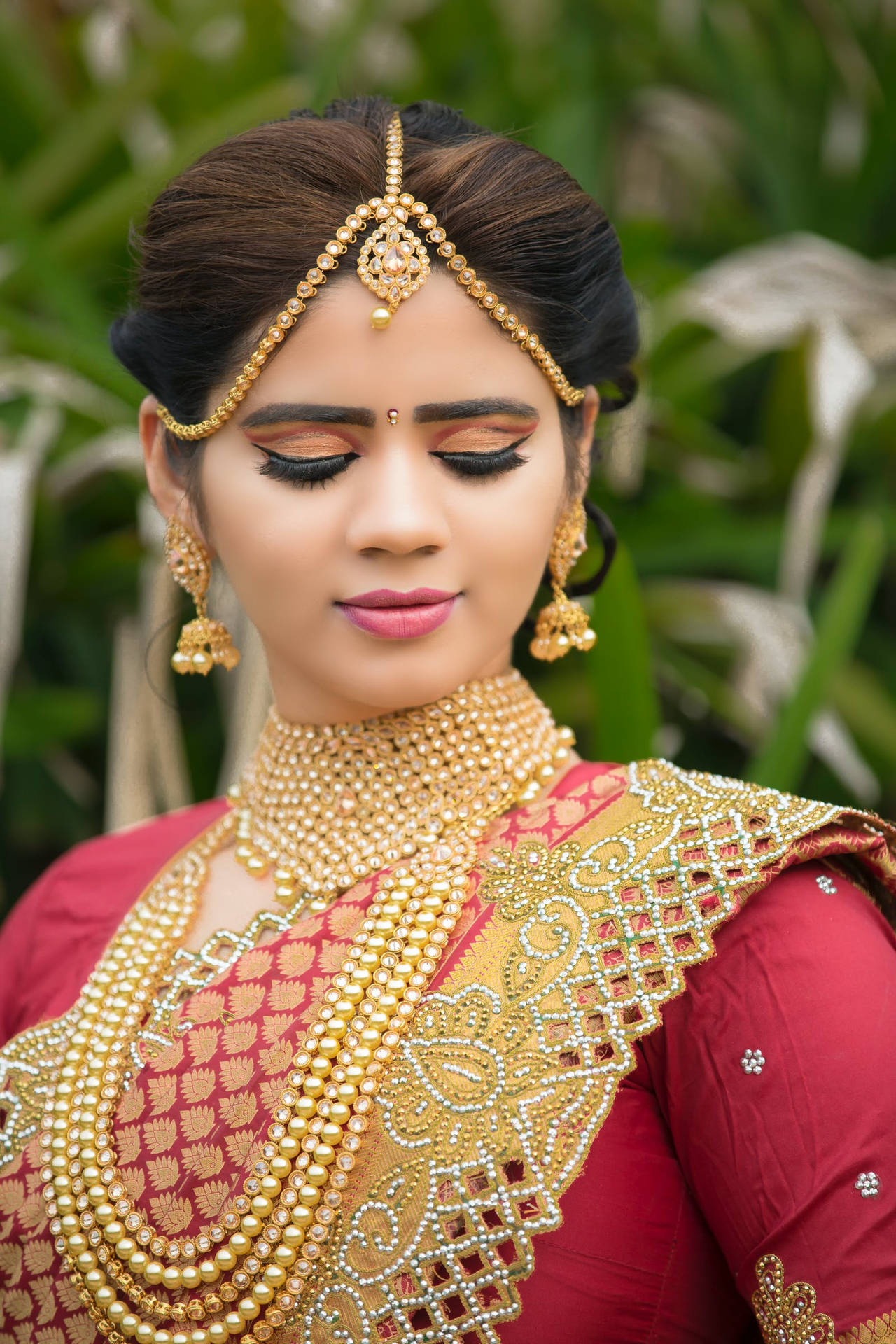 Radiant Elegance: An Indian Bride At Her Traditional Wedding Background
