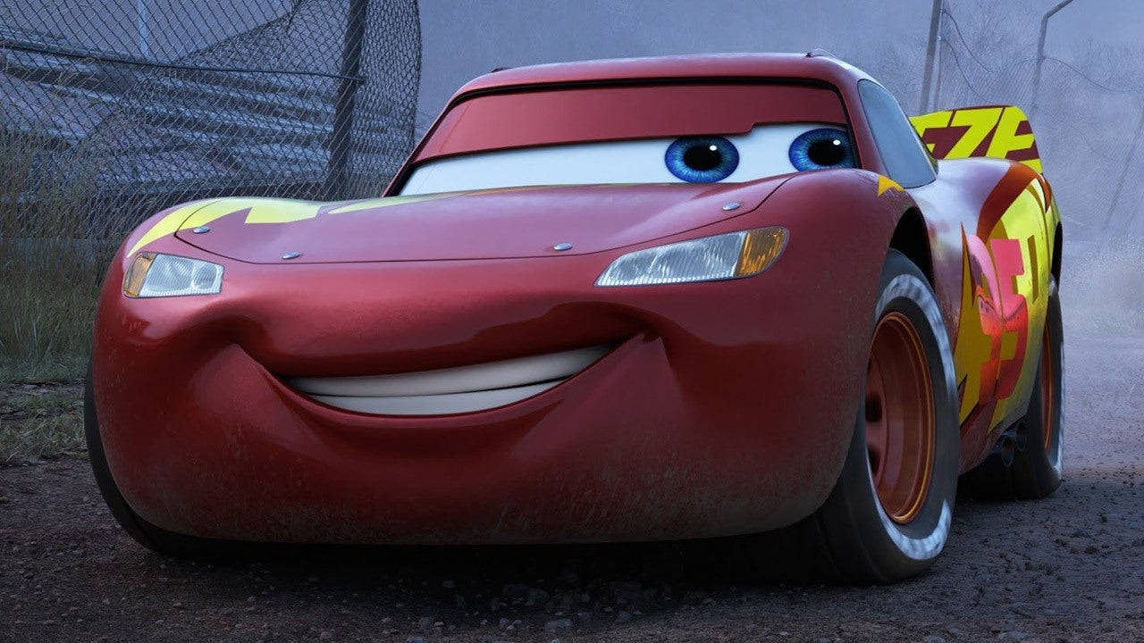 Radiant Lightning Mcqueen From Cars 3 Background