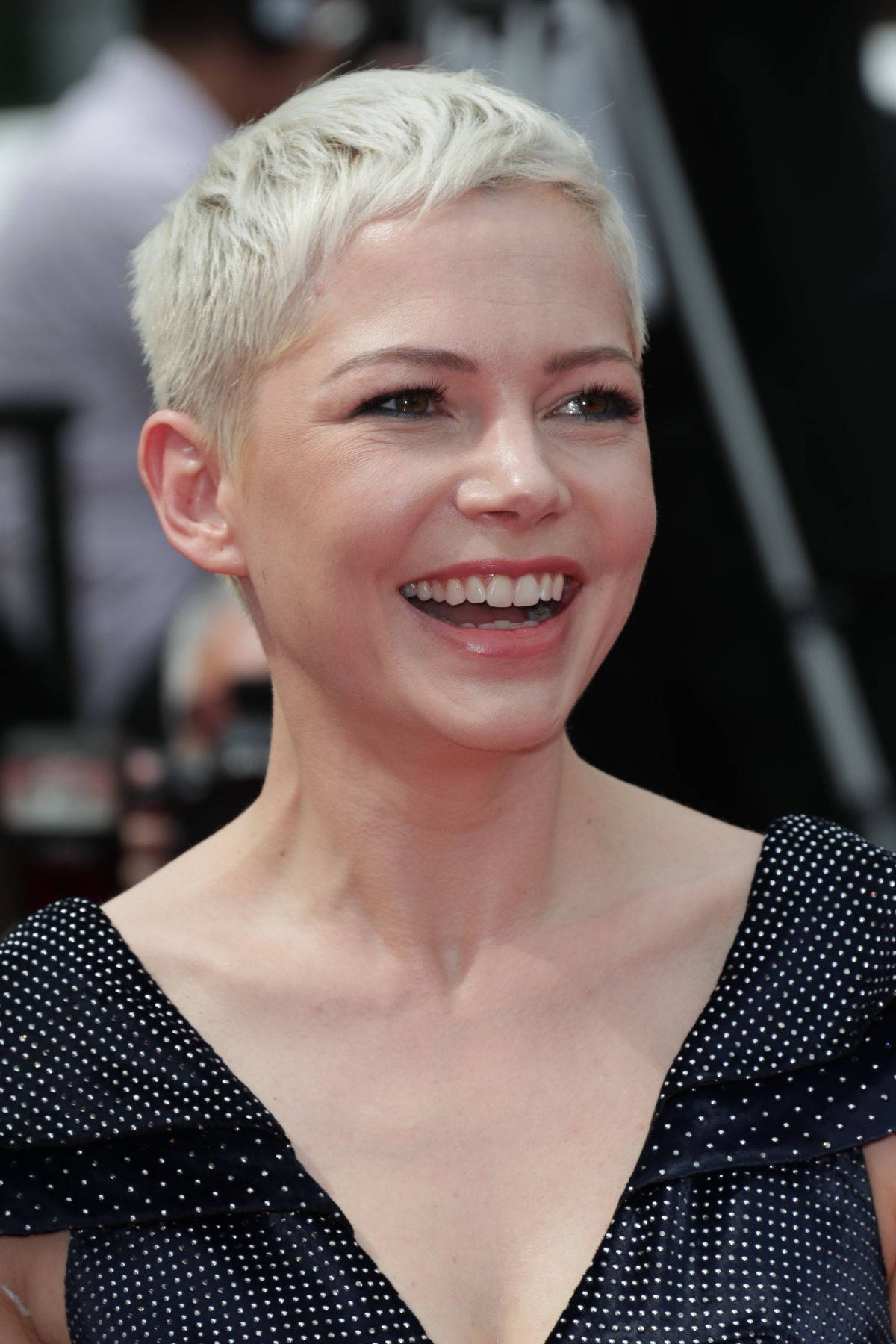 Radiant Michelle Williams At The 70th Cannes Film Festival Background