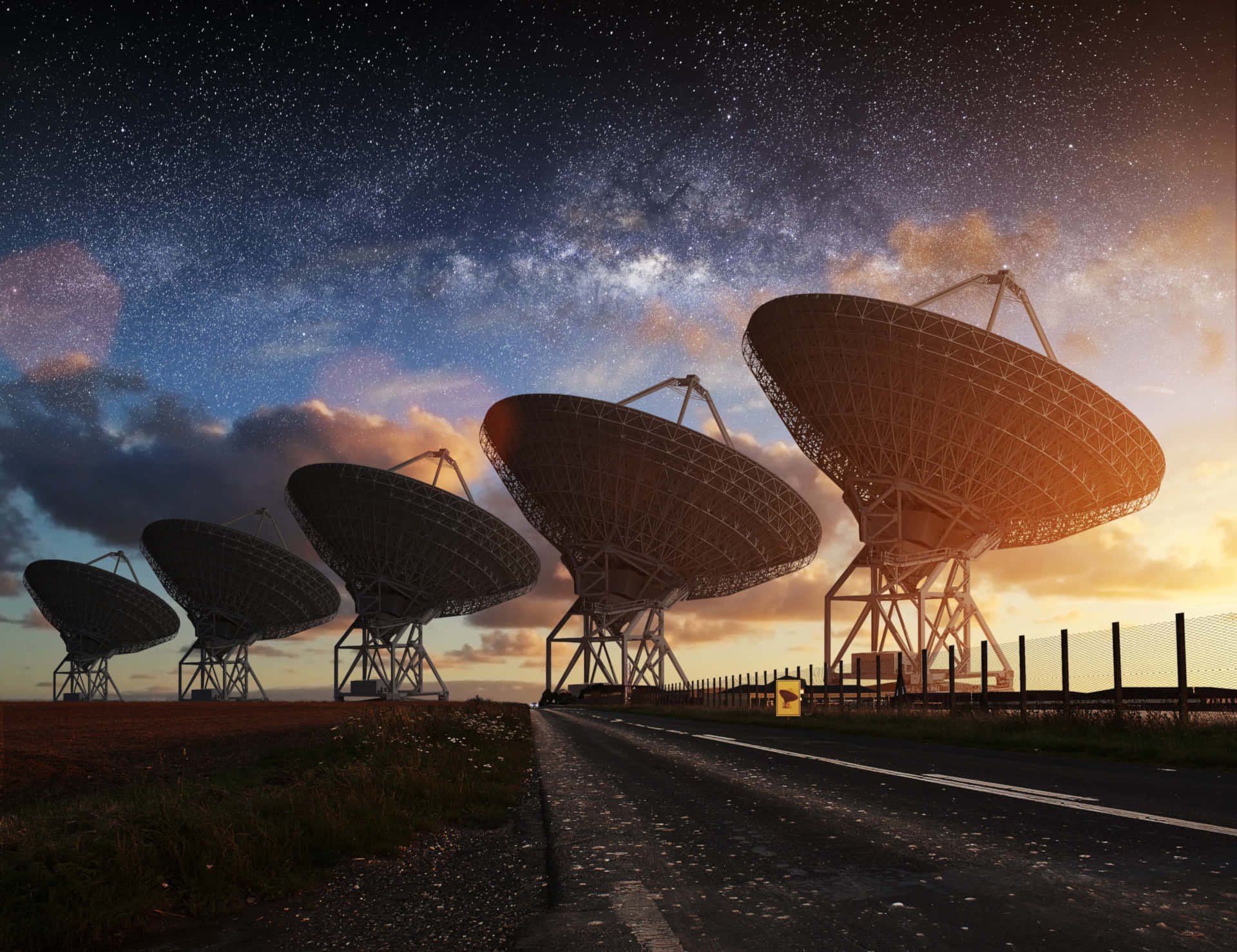 Radio_ Telescopes_ Under_ Starlit_ Sky