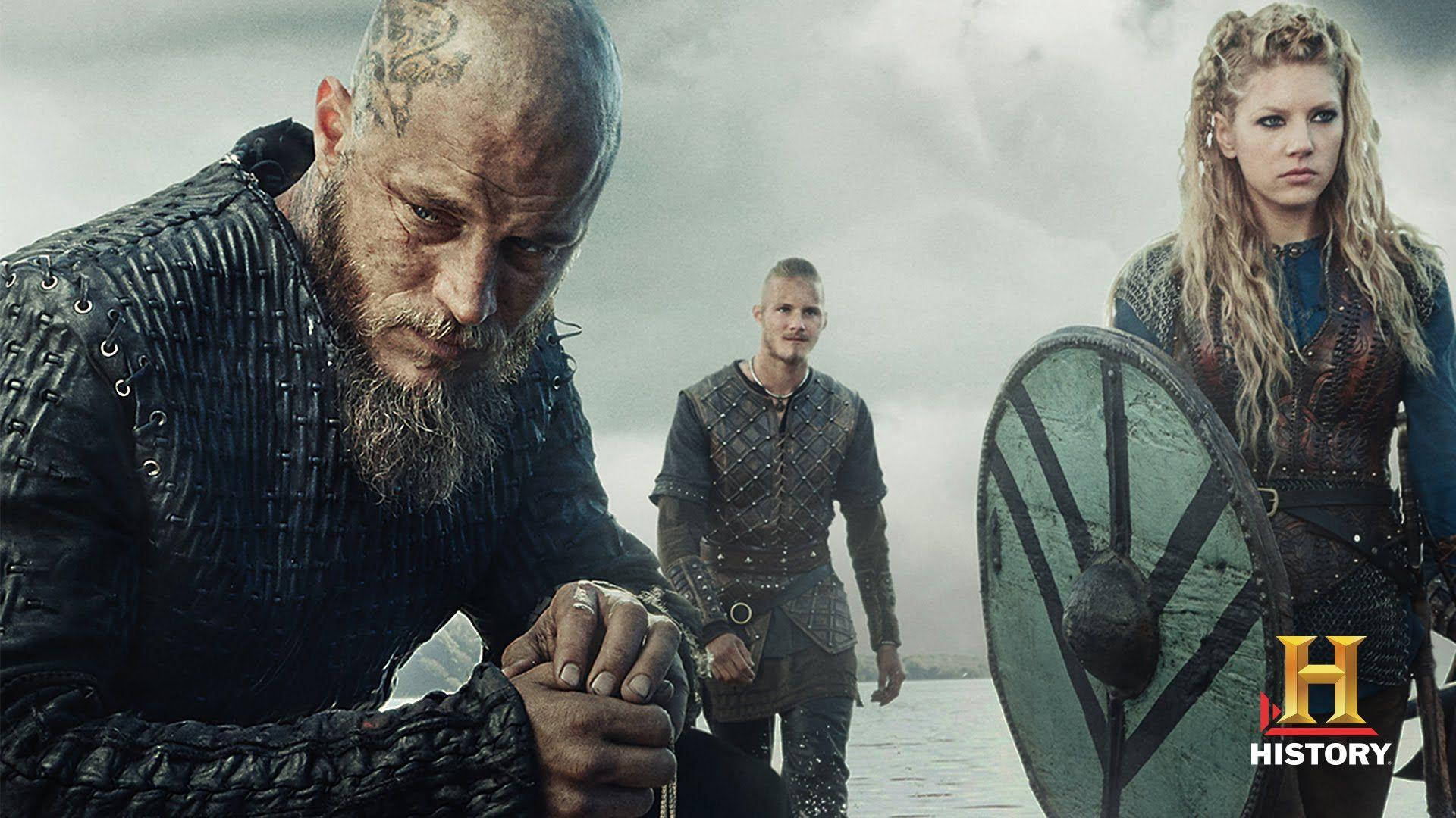 Ragnar, Bjorn, And Lagertha In Vikings Background