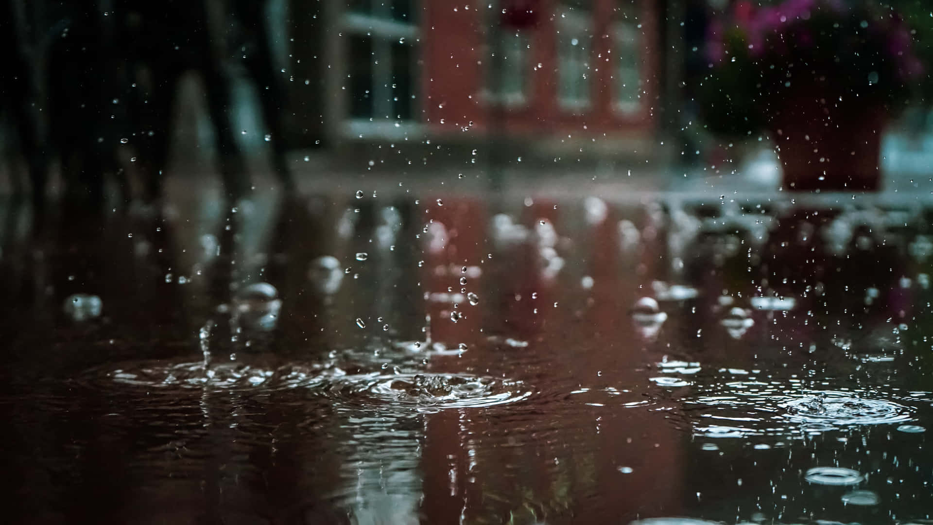 Rain Drops On The Ground In The Rain Background