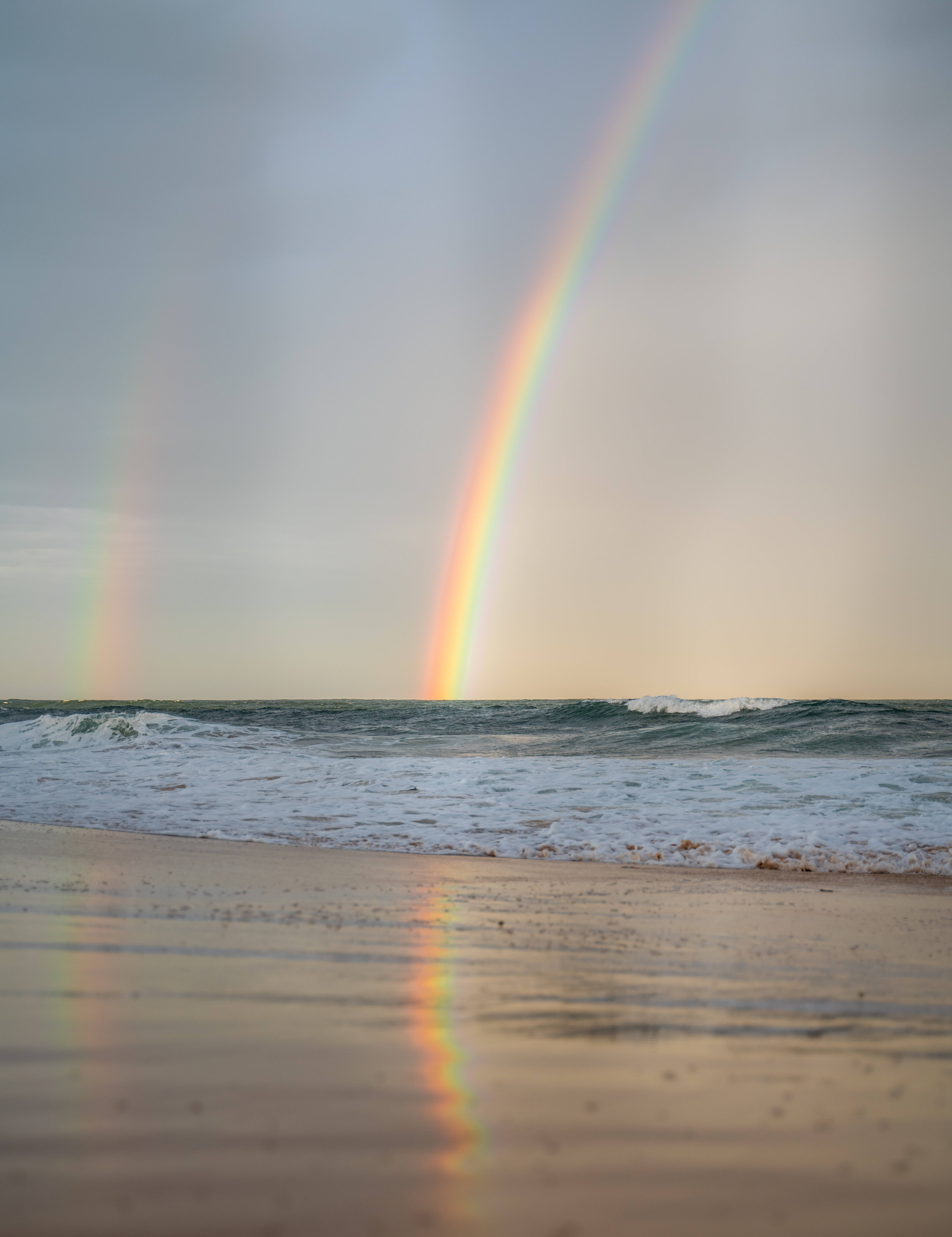 Rainbow Beach Android Background