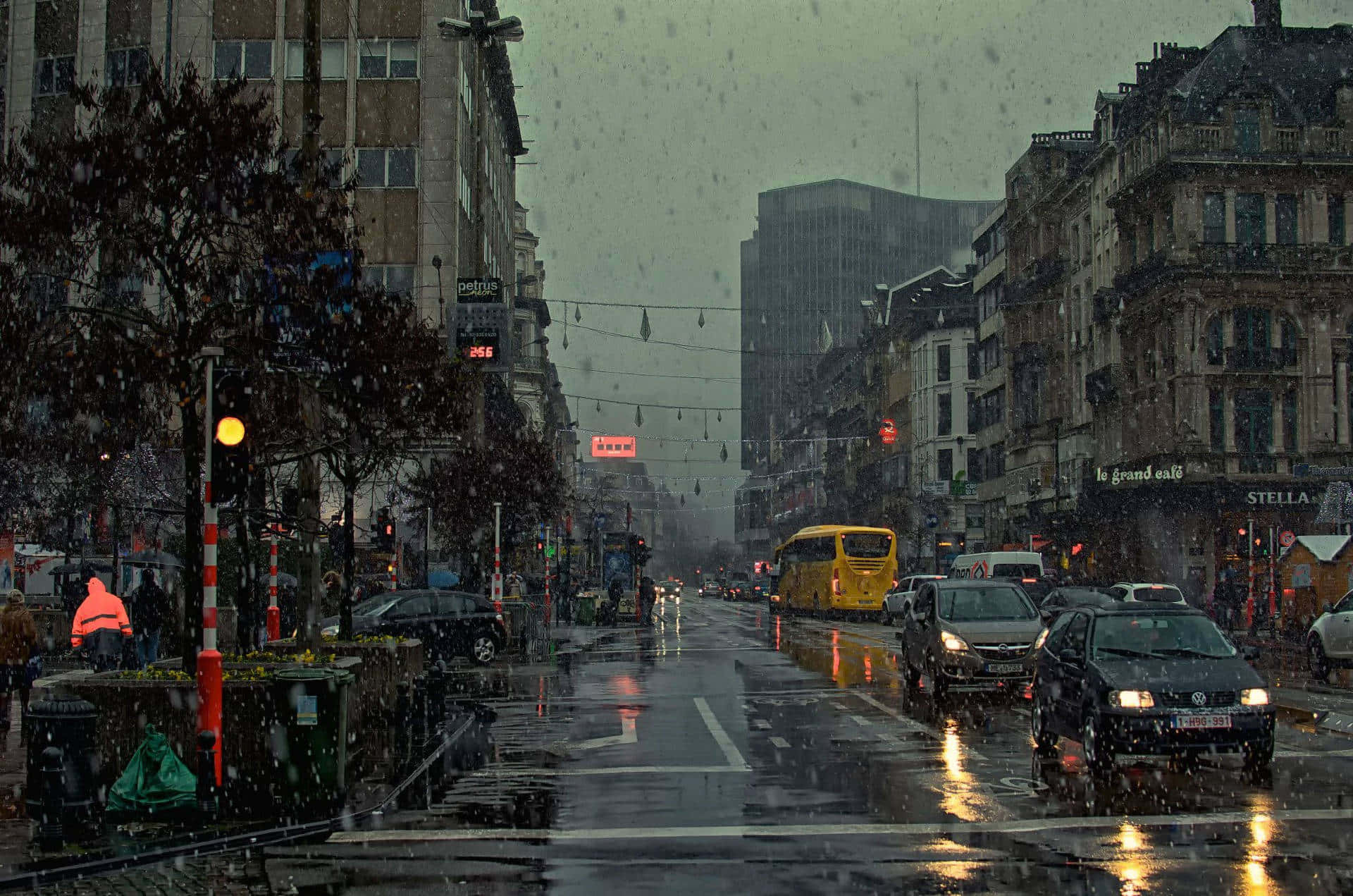 Rainy Day In A City Background