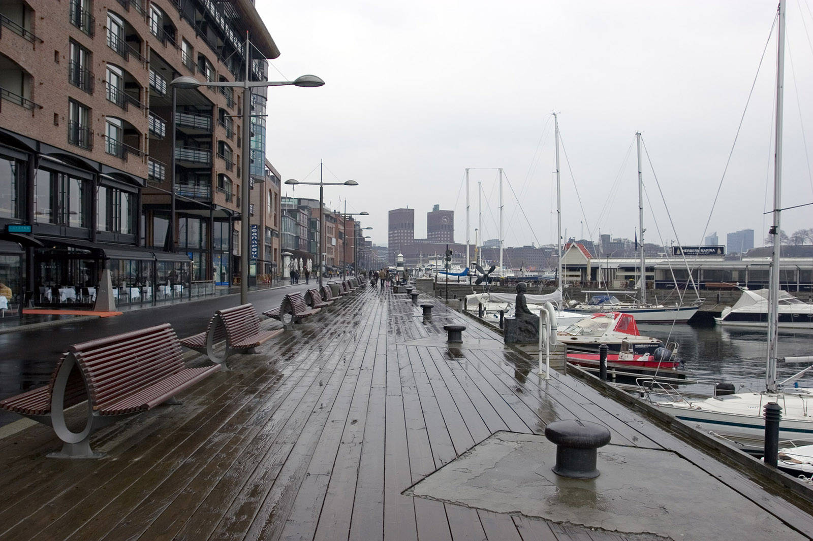 Rainy Oslo City Background