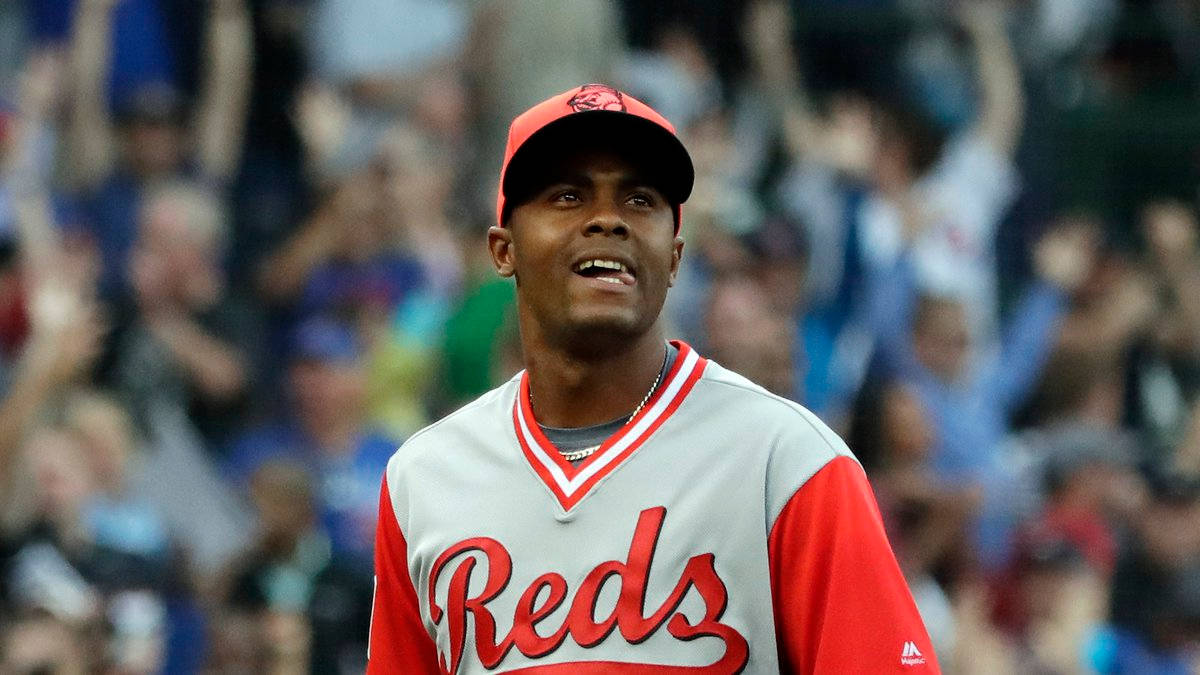 Raisel Iglesias Looking Up Background