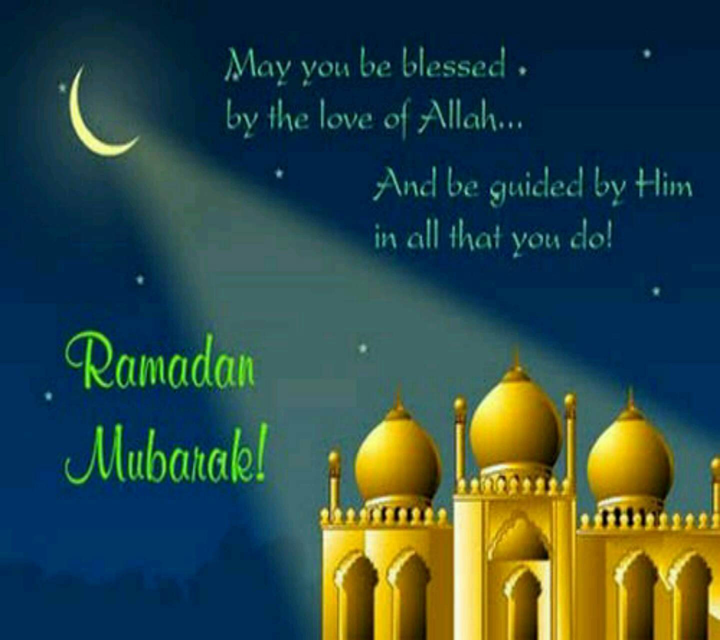 Ramadan Mubarak Green Greetings Background