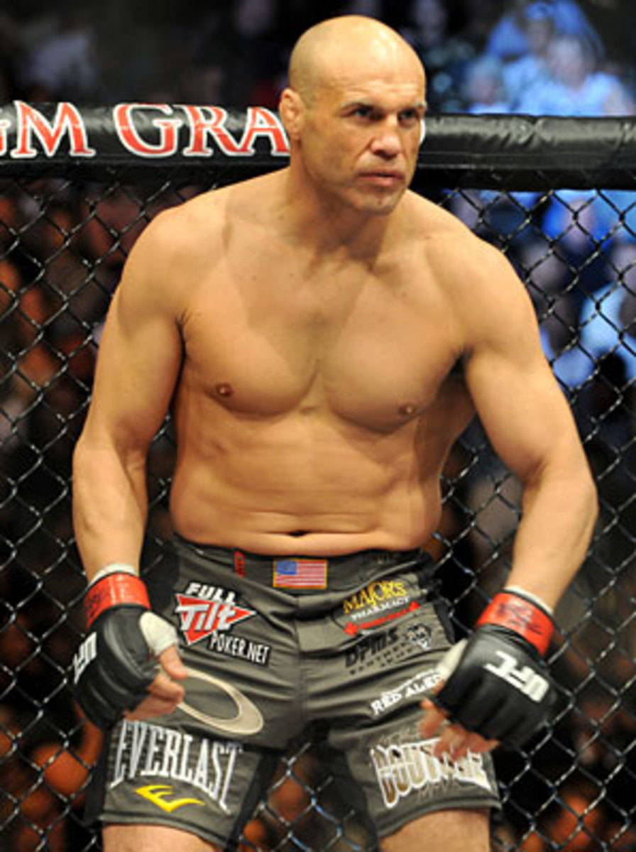 Randy Couture Braced Background