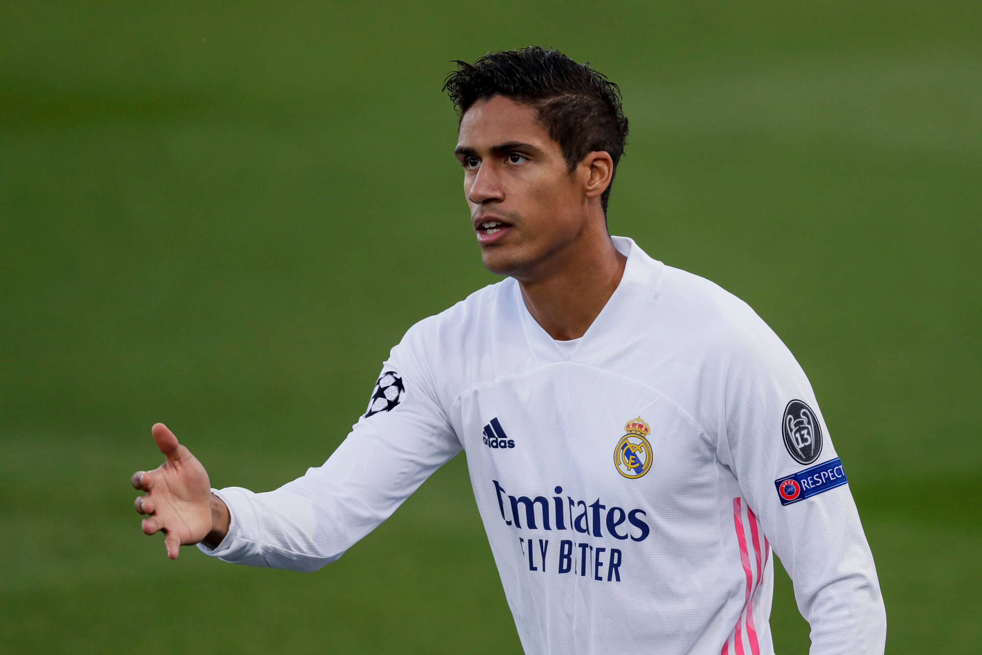 Raphael Varane Handshake