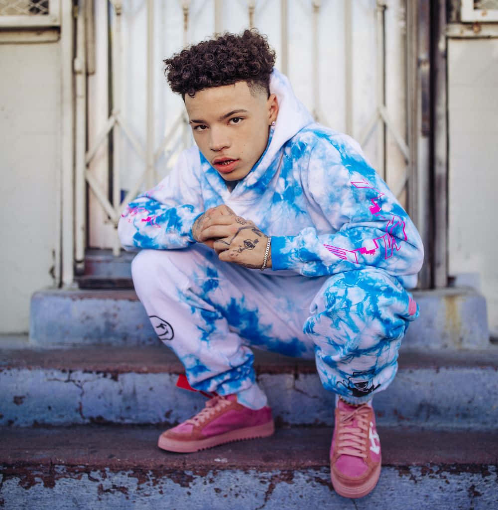 Rapper Lil Mosey Performs With Confidence Background