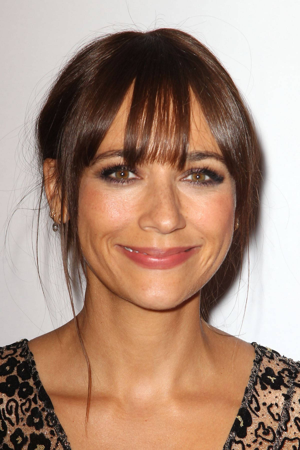 Rashida Jones Daily Front Row's Fashion Media Awards Background