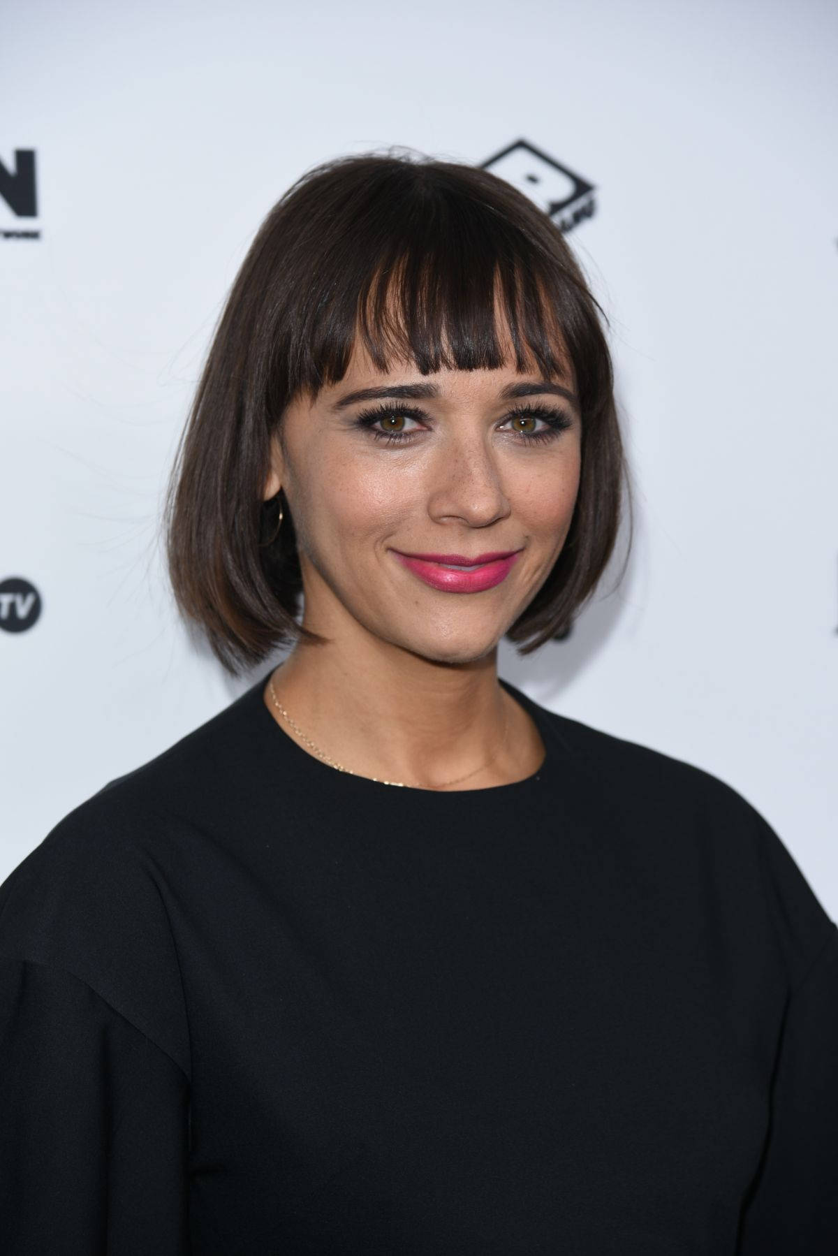 Rashida Jones Short Hair Turner Upfront 2016