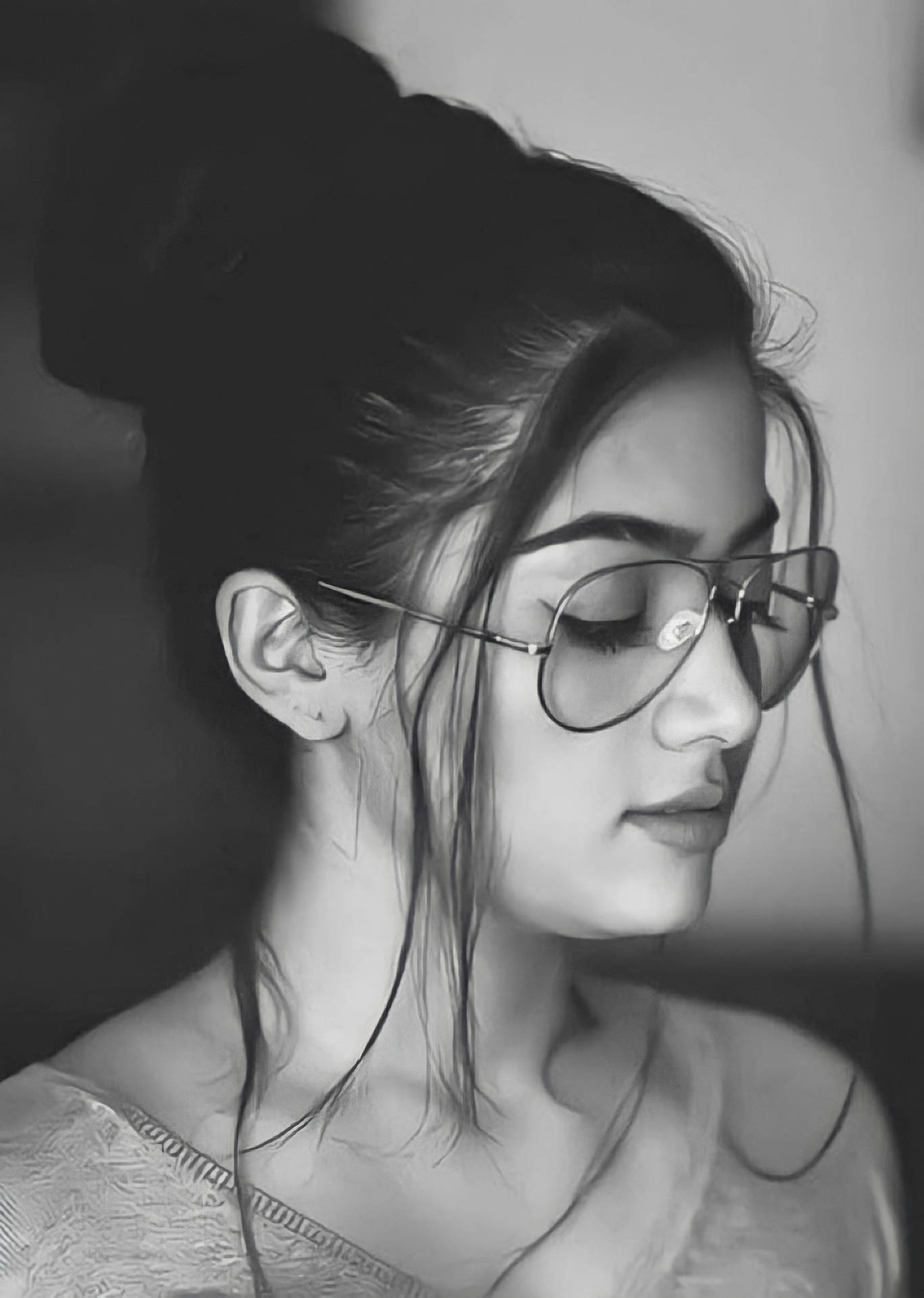 Rashmika Mandanna Hd Black And White Background