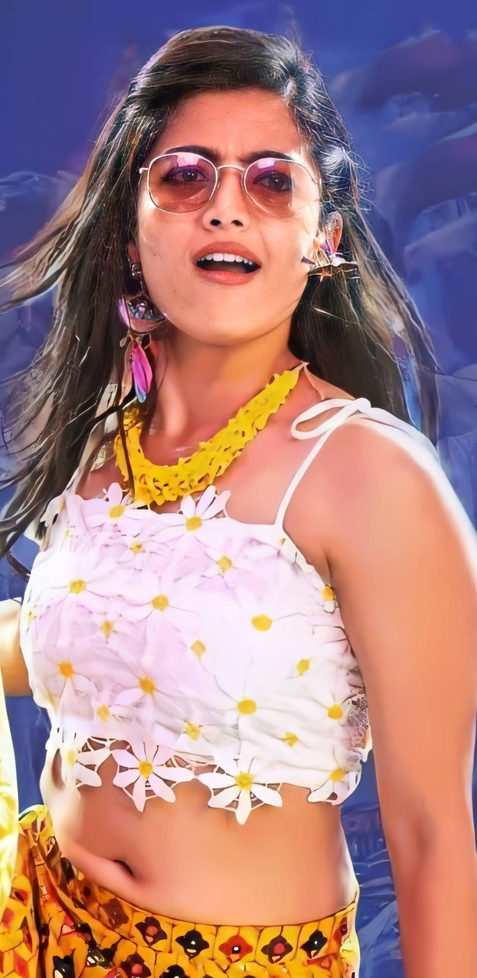 Rashmika Mandanna Hd Crop Top Background