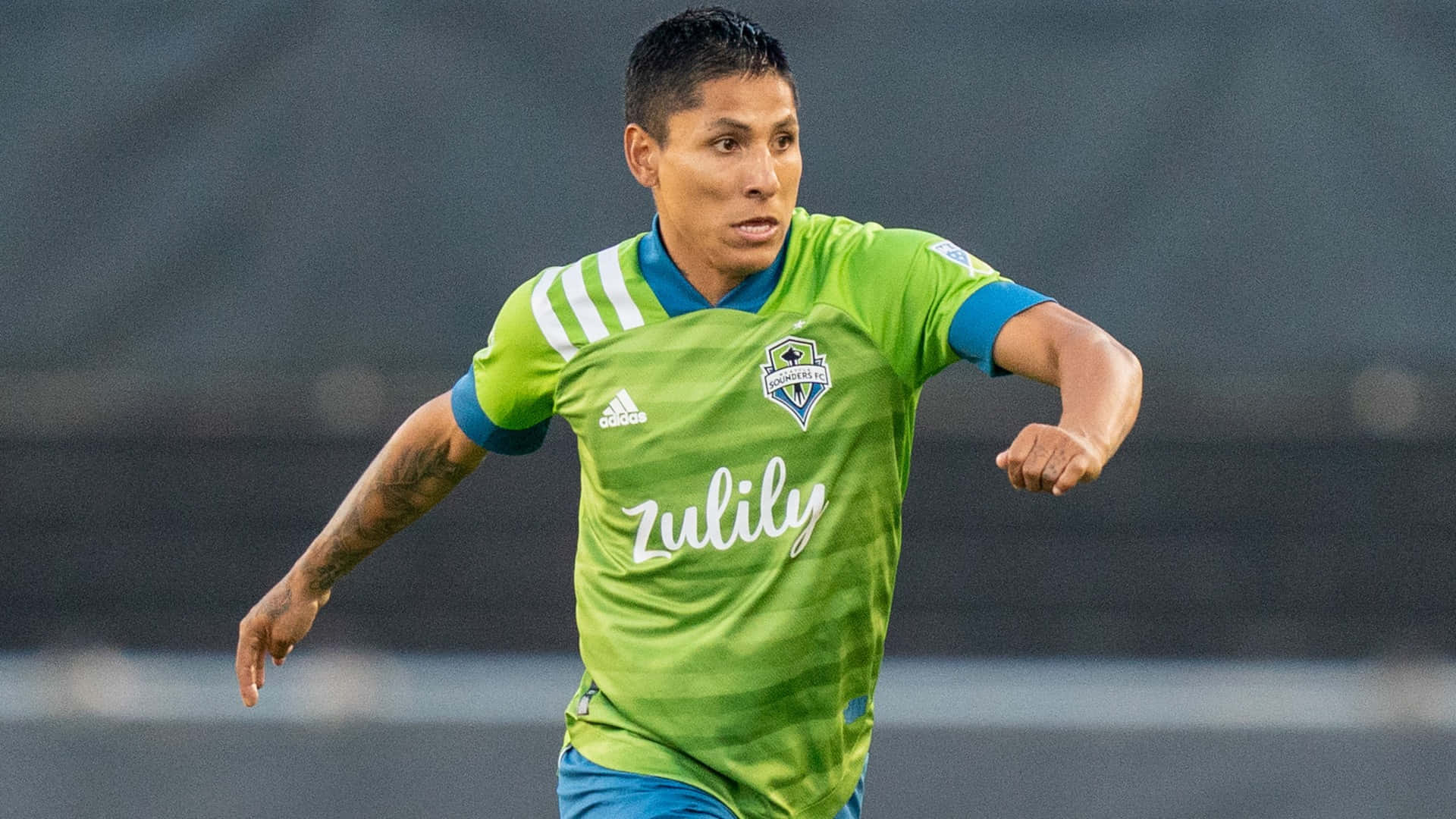 Raul Ruizdiaz Green Zulily Jersey Background