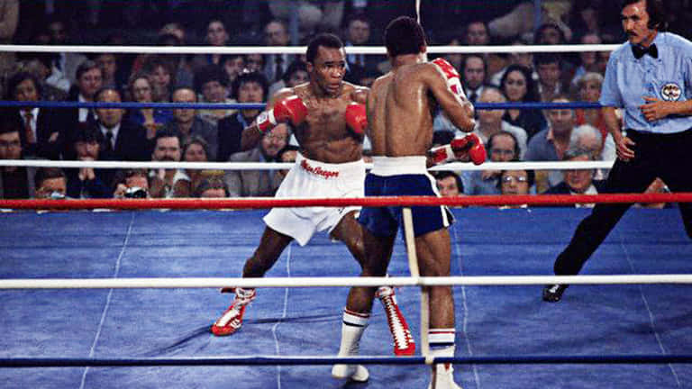 Ray Leonard In The Blue Boxing Ring Background
