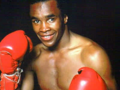 Ray Leonard With Black Backdrop Desktop Background