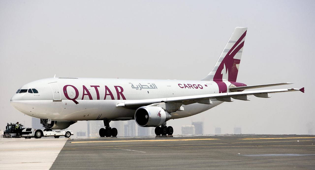 Ready For Departure - Qatar Airways Cargo Plane Background