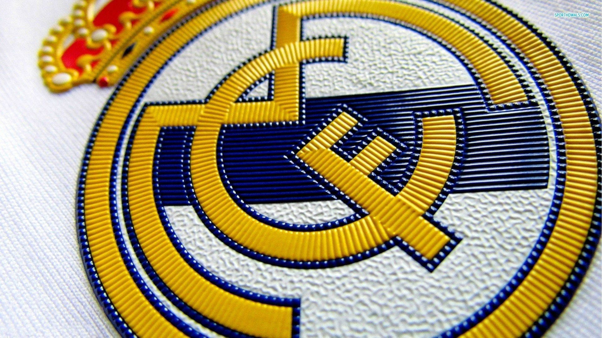 Real Madrid Zoomed Logo Background