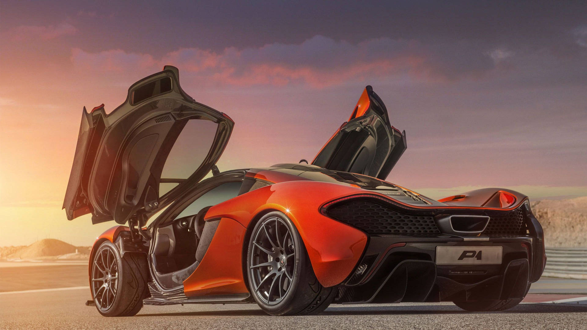 Really Cool Cars Mclaren Volcano Background