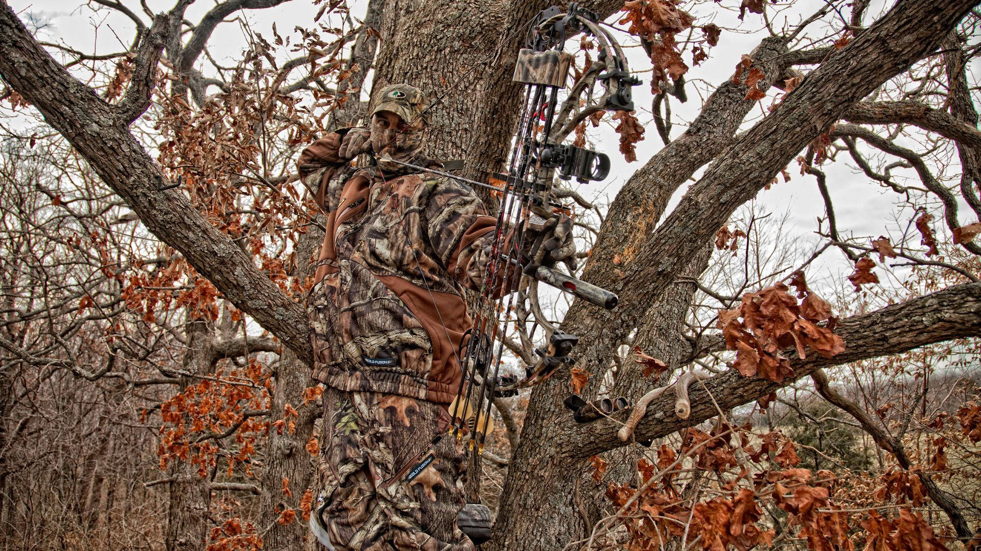 Realtree Camo Hardwoods Background