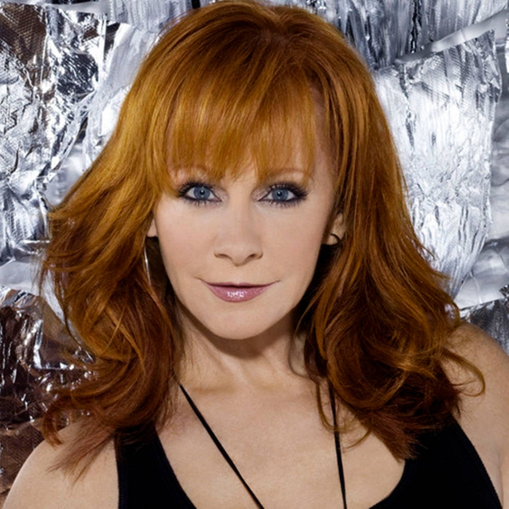 Reba Mcentire Queen Of Country Glam Photoshoot Background