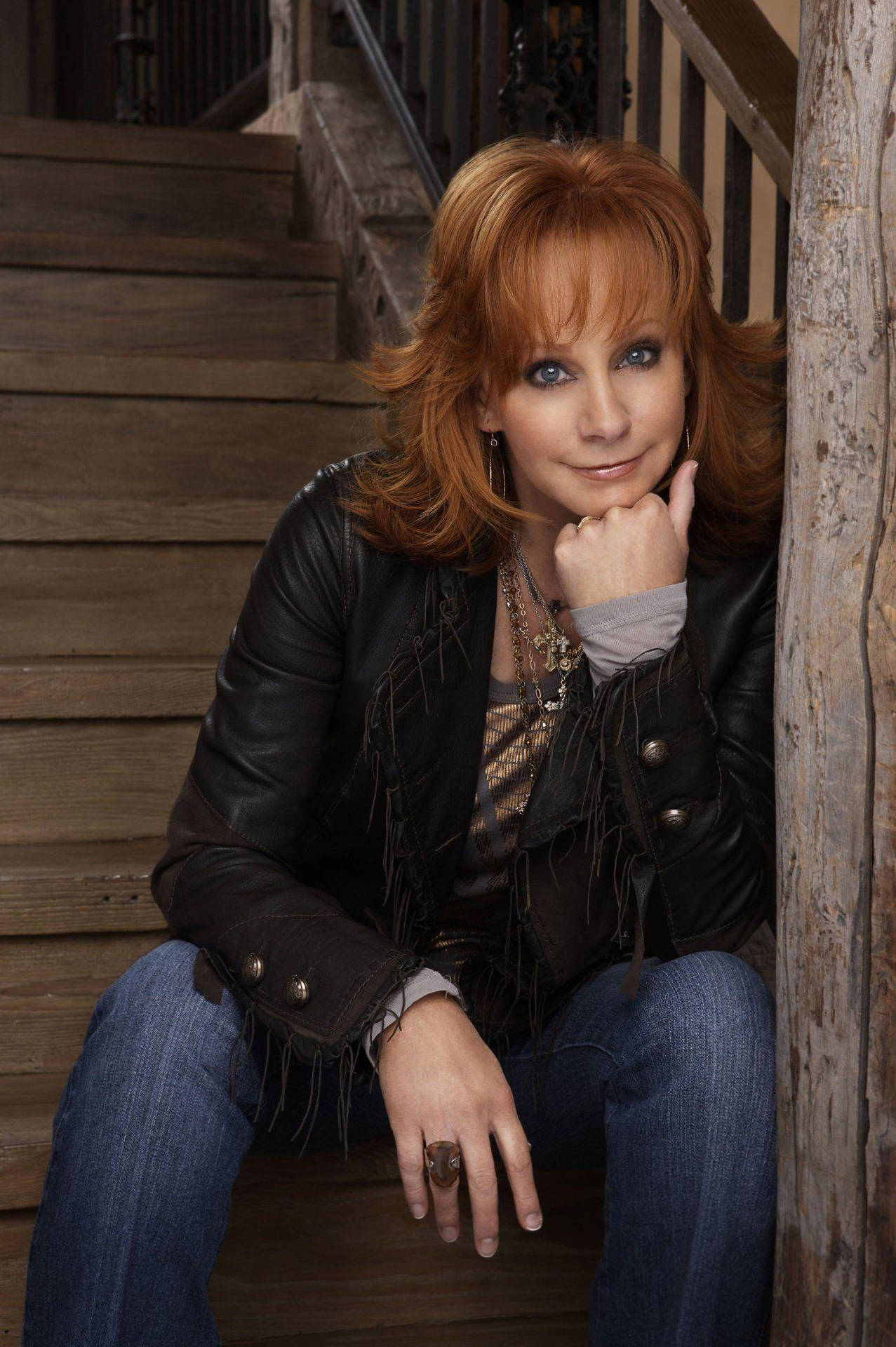 Reba Mcentire Retro Queen Of Country Music Background