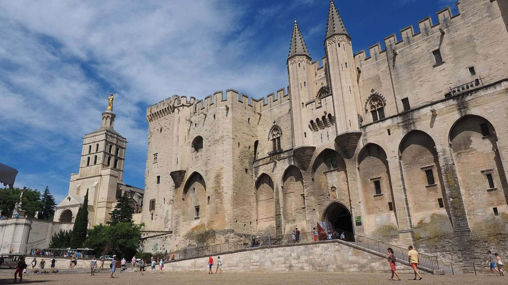 Reconnecting Avignon Entrance Tickets Background