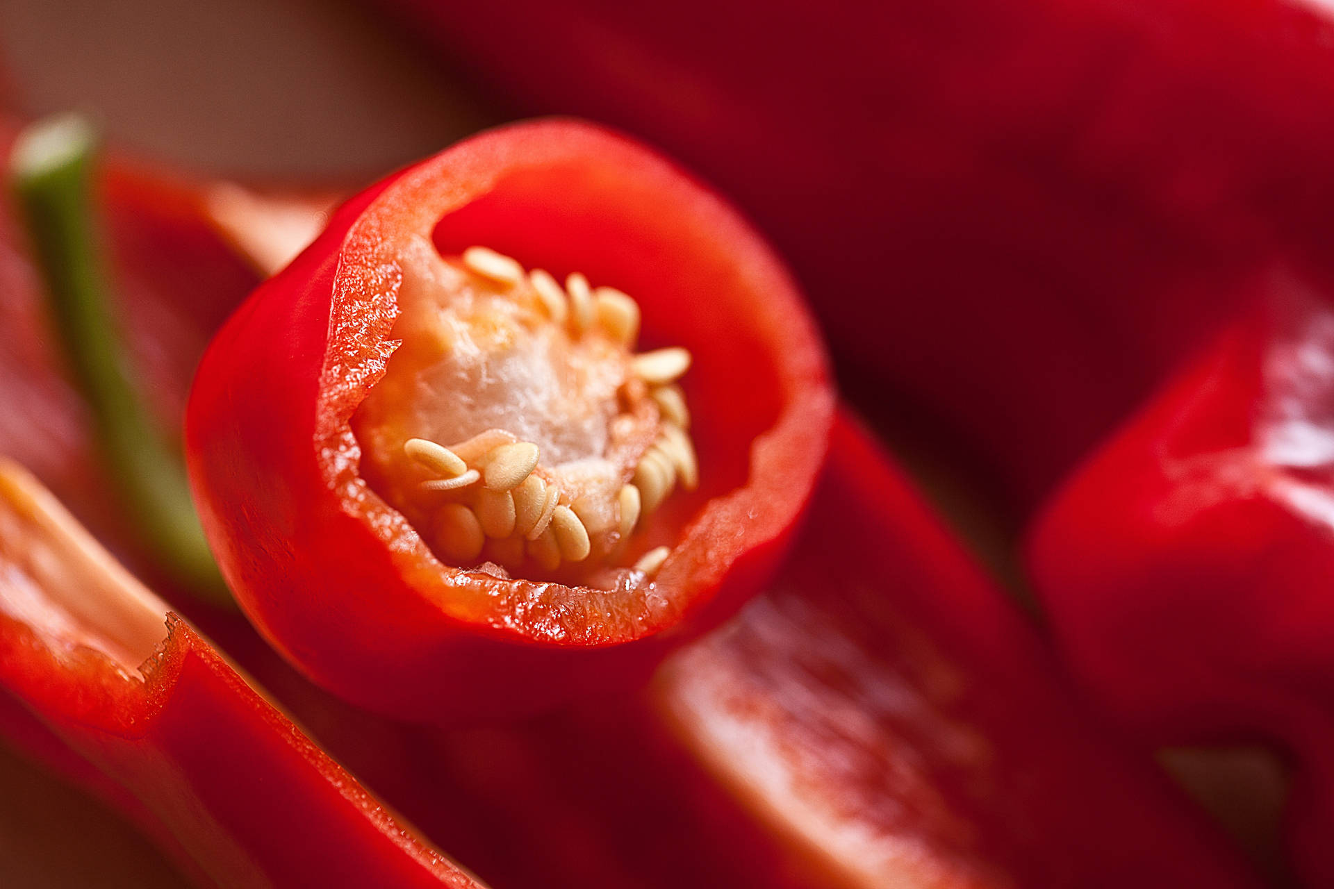 Red 4k Uhd Bell Pepper Seed Background
