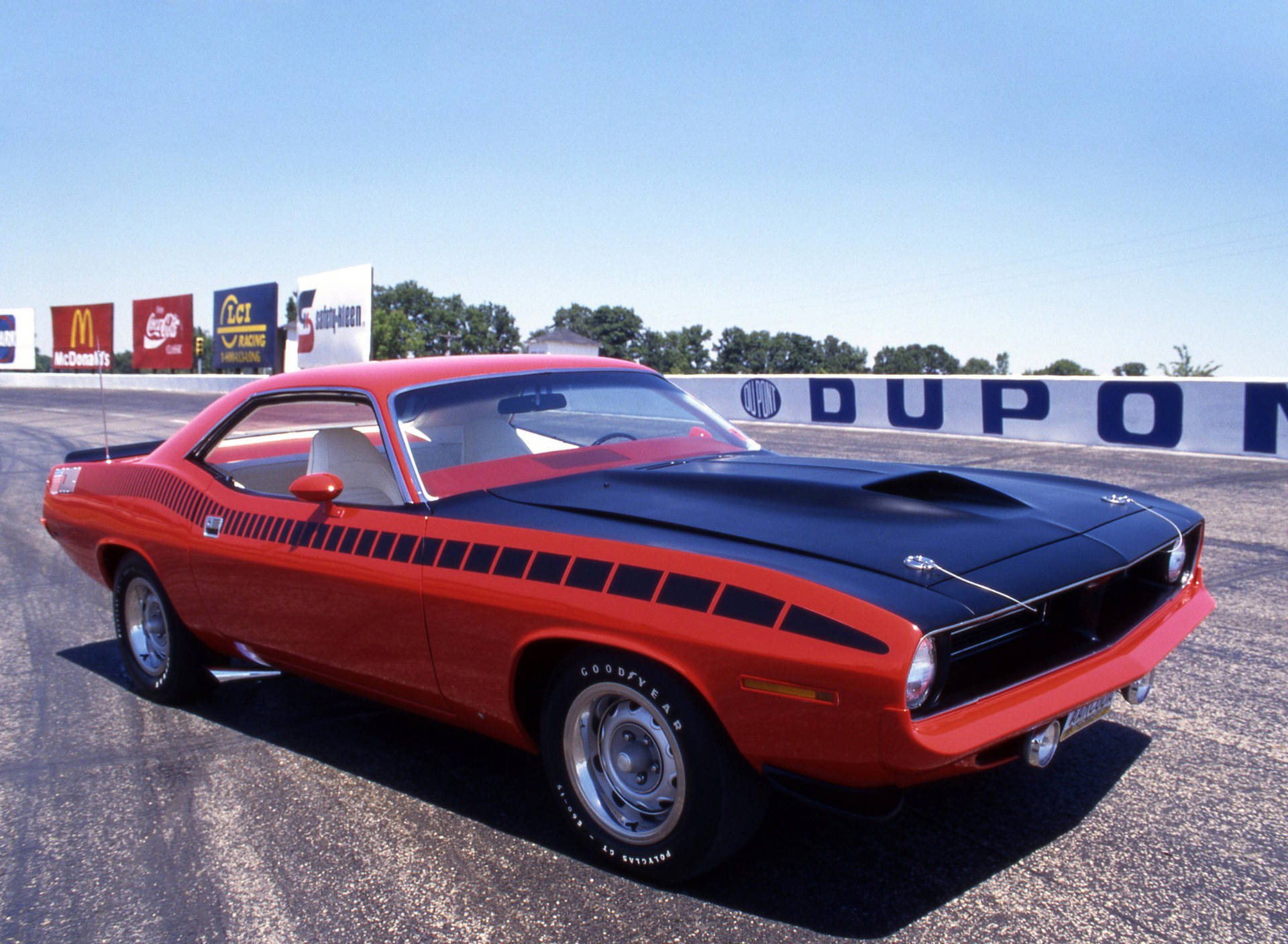 Red And Black 1970 Plymouth Barracuda Background