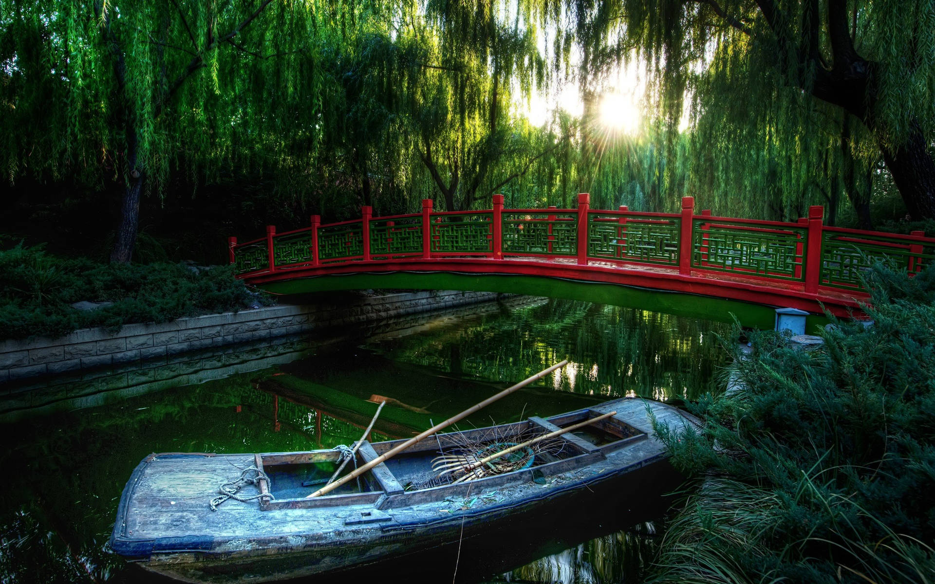 Red Bridge In Forbidden City Background