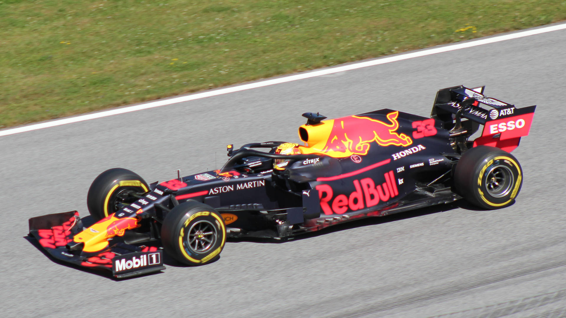 Red Bull Racing 33 Honda