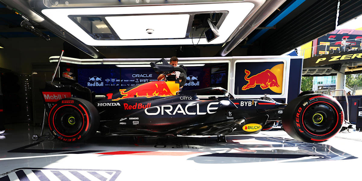 Red Bull Racing Garage Side View Background