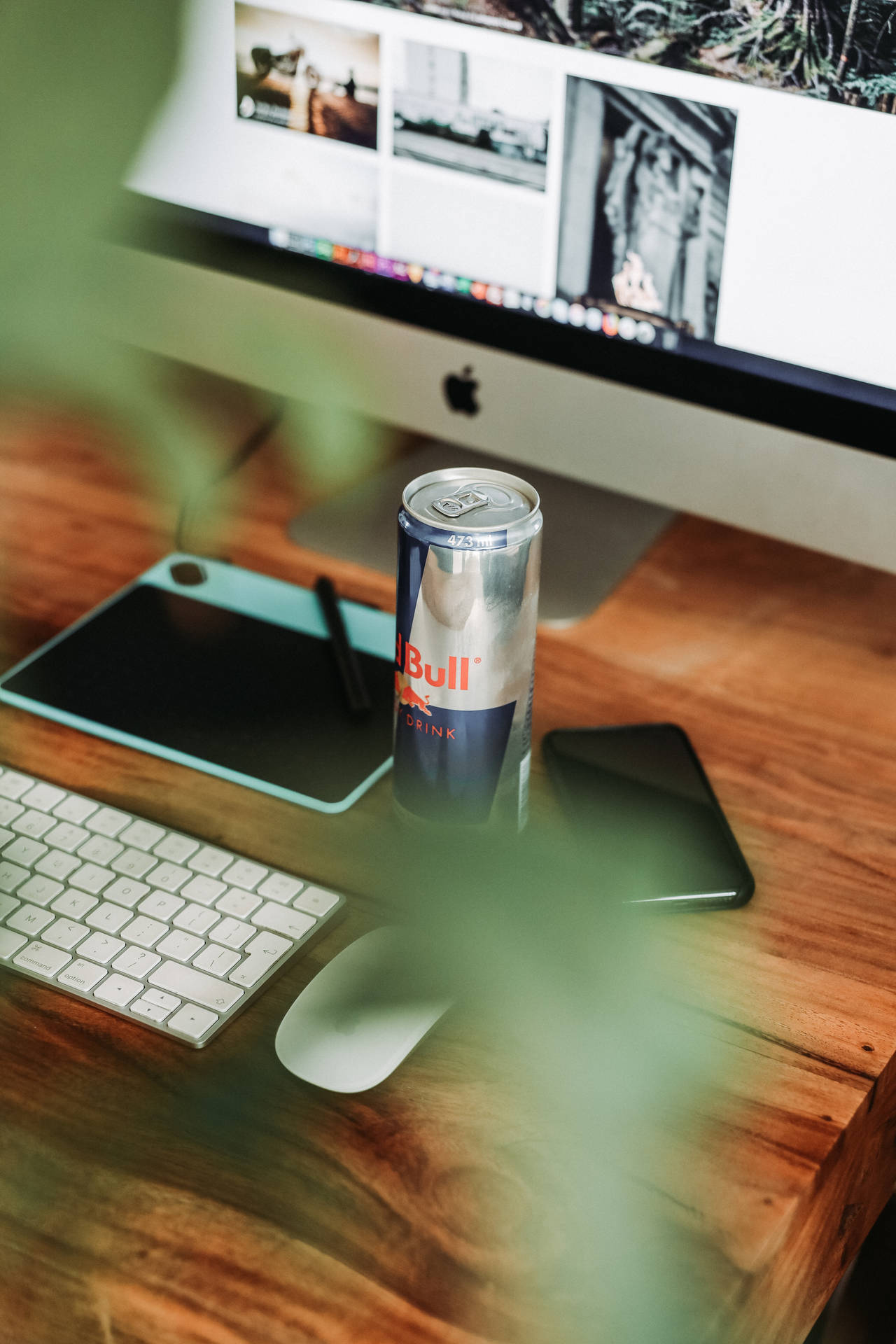 Red Bull Work Table Mood Background